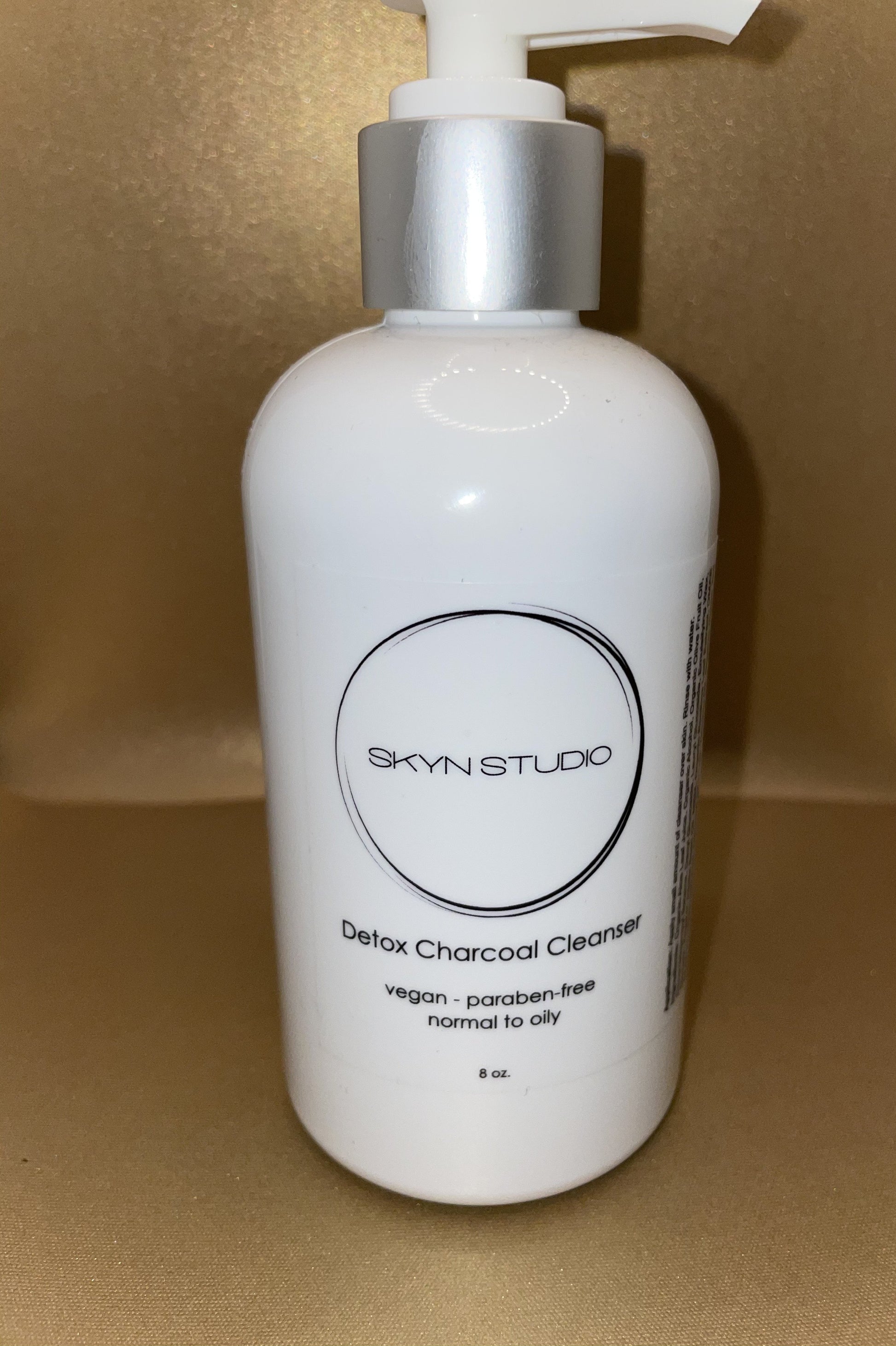 Detox Charcoal Cleanser - Skyn Studio 