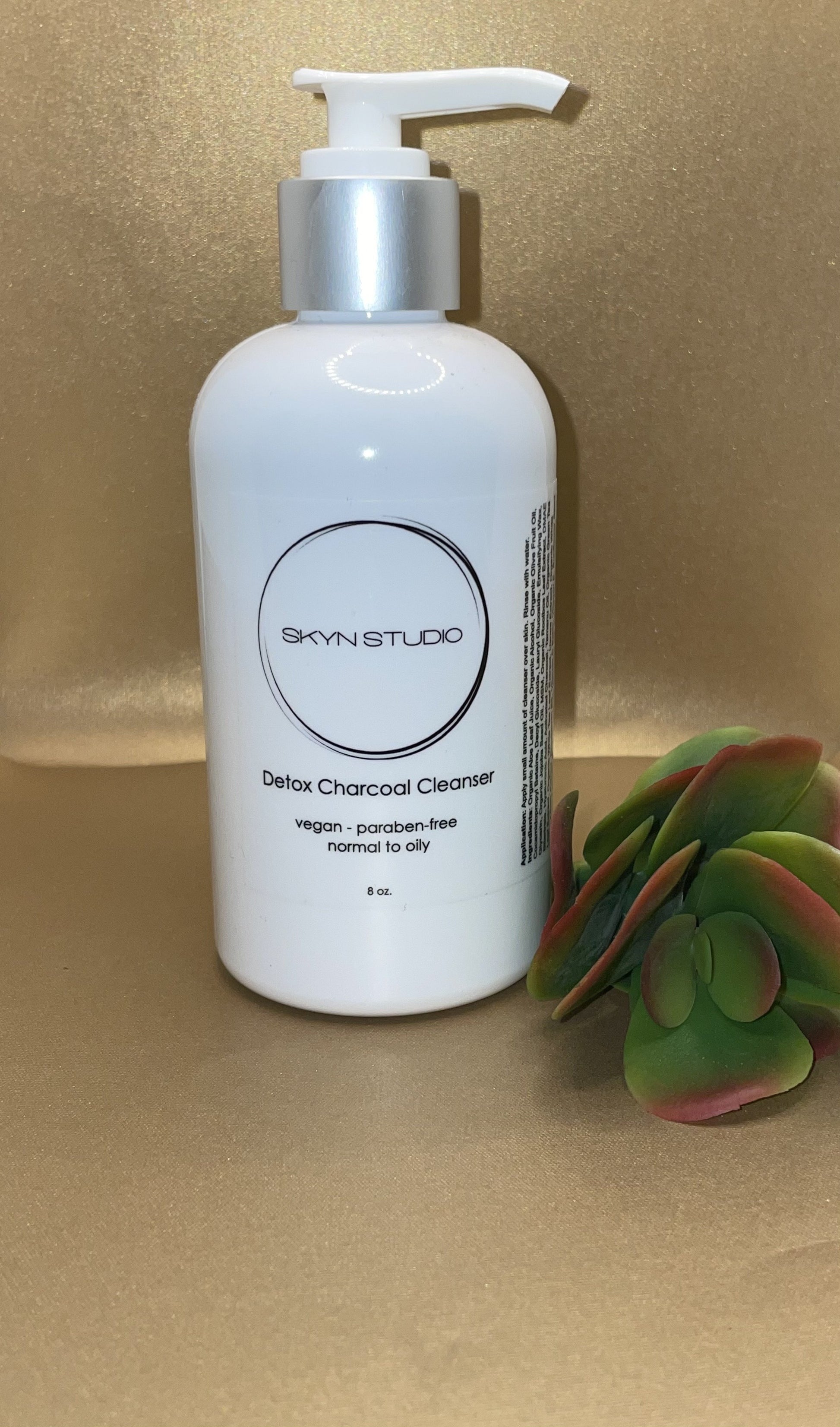 Detox Charcoal Cleanser - Skyn Studio 